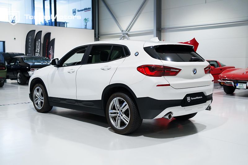 BMW X2 (2018) - fotka 7 z 23