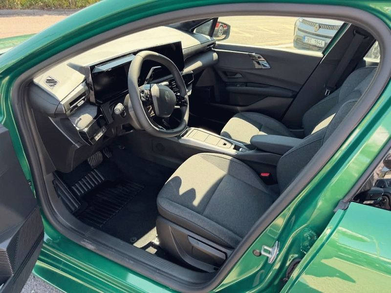 Renault Clio (2026) evolution Eco-G 120 EDC - fotka 10 z 20