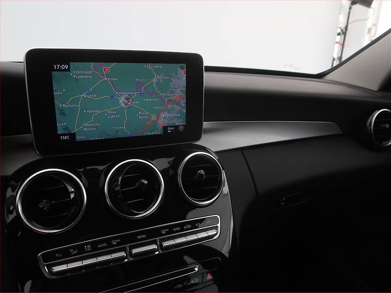 Mercedes-Benz Třídy C (2017) C 200 d, Automat, Serv.kniha - fotka 10 z 17