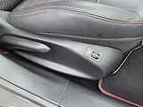Peugeot 2008 (2019) 1.2 PT 130 GT line MAN 6 - náhled 28