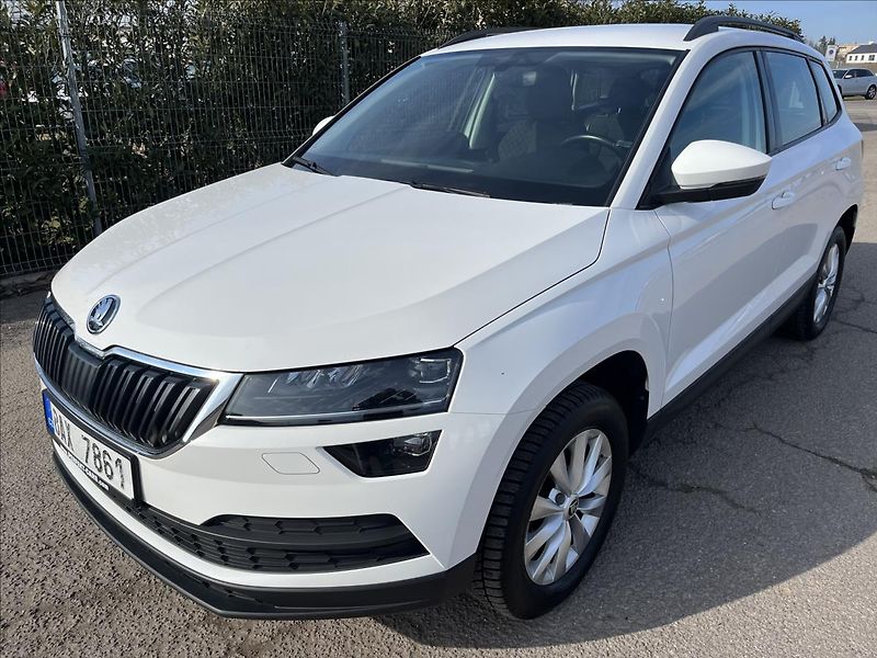 Škoda Karoq 2,0 TDi 110 4x4 DSG TAŽNÉ -DPH - fotka 1 z 47