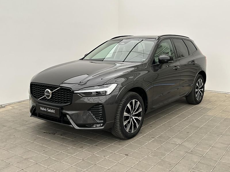 Volvo XC60 2.0  B4 4x4 PLUS  Black - fotografie inzerátu