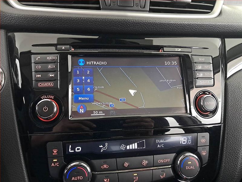 Nissan Qashqai (2016) 1.2 DIG-T, Kůže, Navi - fotka 13 z 20