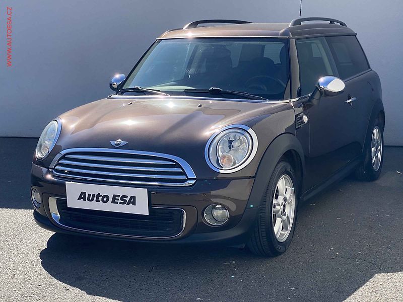 Mini Cooper (2012) 1.6i, AC, park.asist - fotka 3 z 13