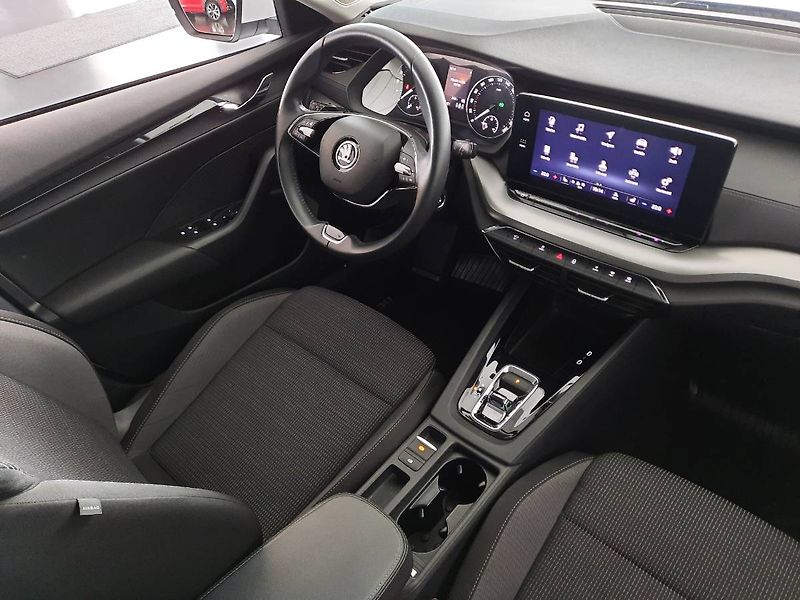 Škoda Octavia (2023) Combi 2.0 TDI (110kW/150k) DSG - fotka 12 z 25