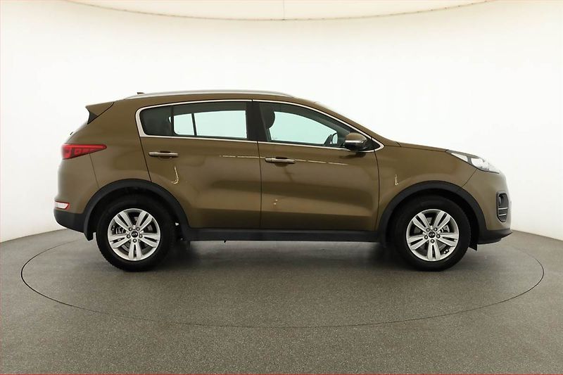 Kia Sportage (2016) 1.7 CRDi, ČR,1.maj, Serv.kniha - fotka 6 z 20