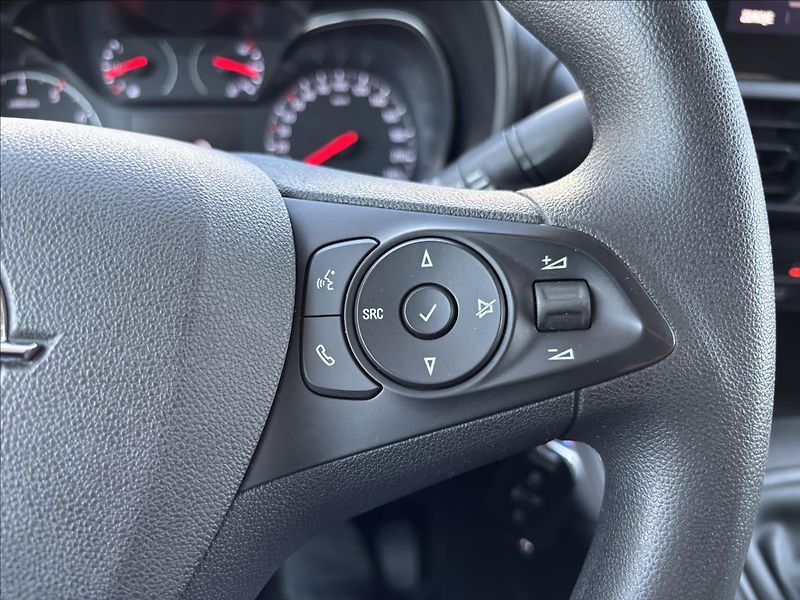 Opel Combo 1,5 CDTI 96kW L2 - fotka 26 z 37