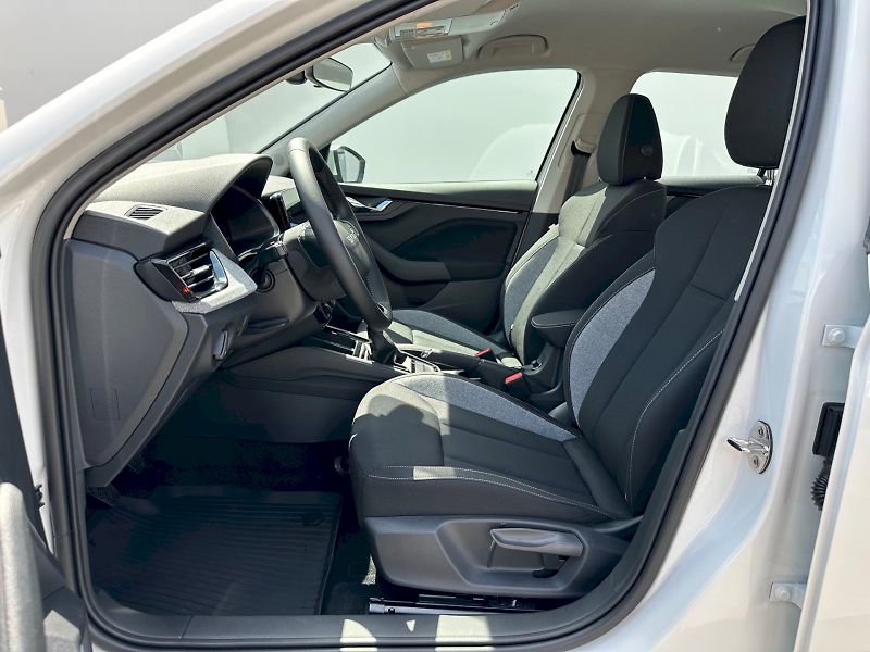 Škoda Kamiq (2025) 1,0 TSI / 85 KW / Selection - fotka 6 z 29