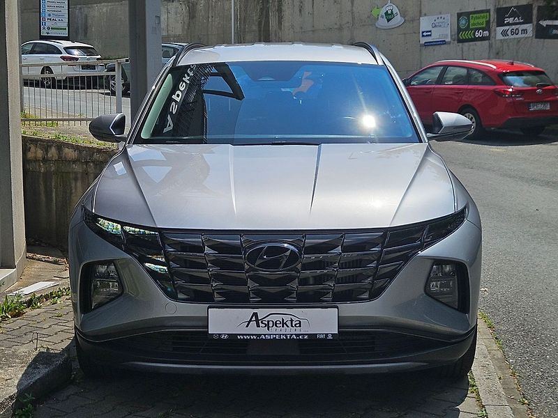 Hyundai Tucson 1.6 T-GDi Smart,ČR,1.maj. - fotka 8 z 30