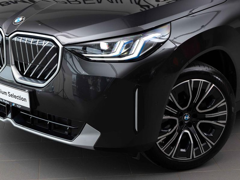 BMW X3 xDrive20d - fotka 7 z 23