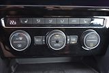 Volkswagen Passat 2,0 TDI 110KW LED MATRIX DSG - náhled 45