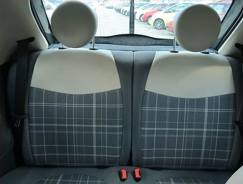 Fiat 500 (2016) 1.2, Pan. střecha - fotka 10 z 15