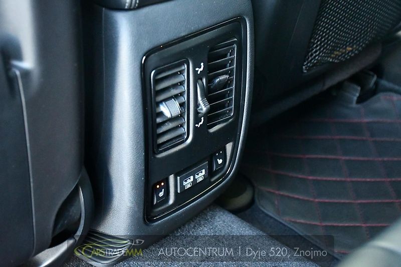 Jeep Grand Cherokee 6.2 V8 TRACKHAWK ČR 1M - fotka 20 z 49