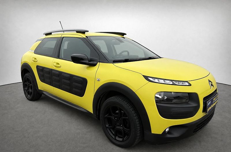 Citroën C4 Cactus 1.2 Pure Tech FEEL - fotka 1 z 34