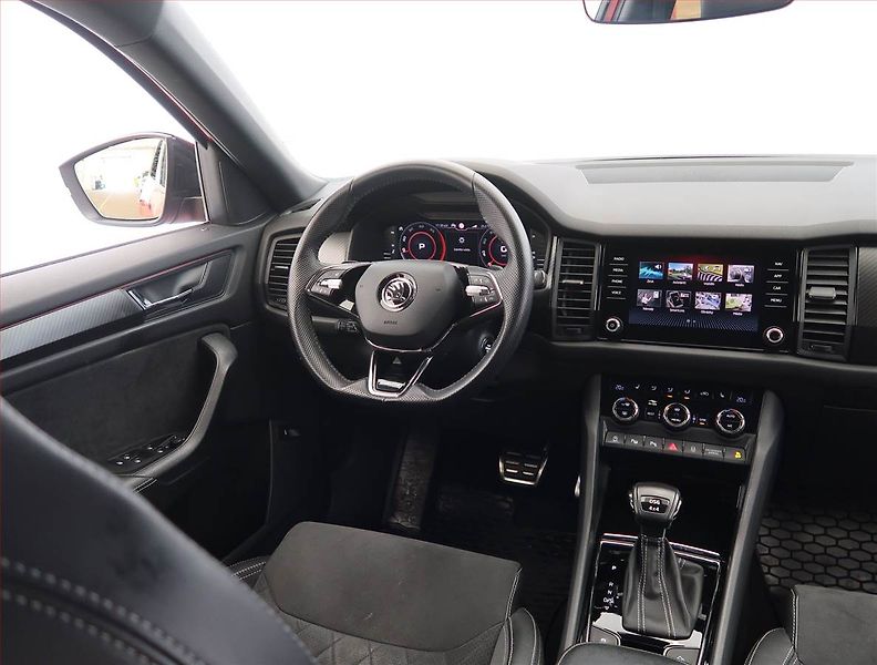 Škoda Kodiaq (2020) Sportline 2.0 TDI 4x4 - fotka 7 z 31