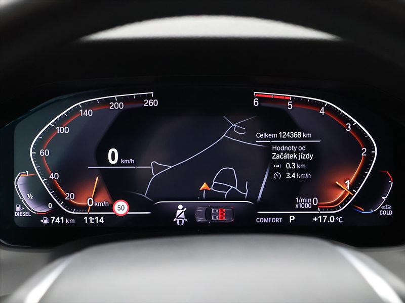 BMW Řada 3 2,0 320d 140kW xDrive 1.Maj. - fotka 19 z 36