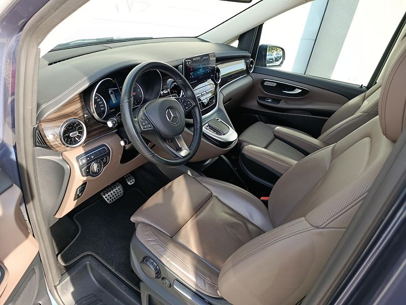 Mercedes-Benz Třídy V 300d AMG 4M ČR 1.MAJ DPH - fotka 11 z 36
