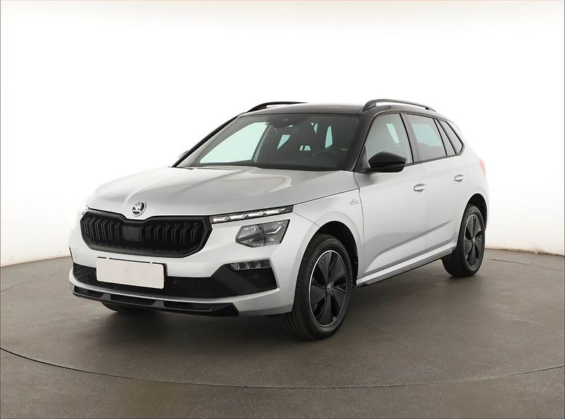 Škoda Kamiq (2025) 1.5 TSI, MONTE CARLO, AUTOMAT - fotka 2 z 21