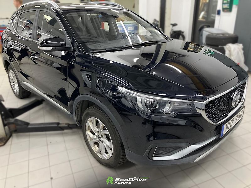 MG ZS (2021) Luxury 44,5 kWh, FWD - fotka 2 z 8