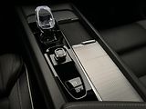 Volvo XC60 T6 AWD DARK PLUS RECHARGE AUT - náhled 28