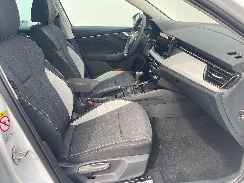 Škoda Kamiq (2026) 1,0 TSI / 85 kW DSG Top Select - fotka 10 z 30