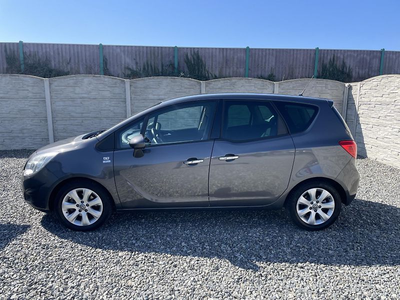 Opel Meriva 1.4i 100PS FAMILY 158000KM 1A! - fotka 68 z 178