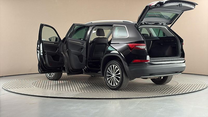 Škoda Kodiaq 2.0 TDI DSG 4x4 Style - fotka 7 z 30