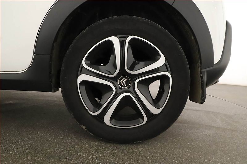 Citroën C3 (2020) 1.2 PureTech, Tempomat - fotka 11 z 17