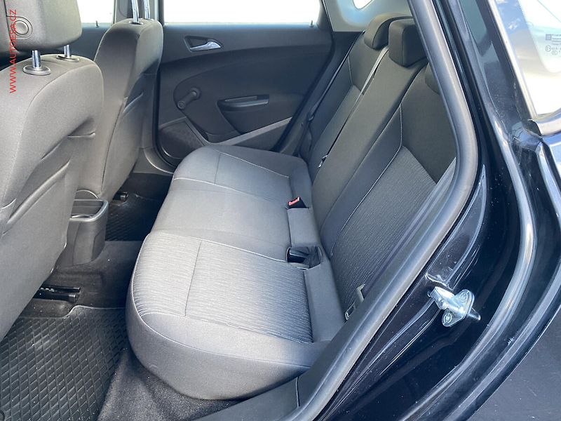 Opel Astra (2014) 1.7CDTi, 1.maj,ČR, AC, temp - fotka 10 z 16