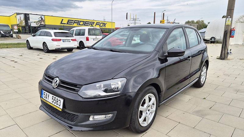 Volkswagen Polo 1.6 TDi PO VELKÉM SERVISU - fotka 1 z 18
