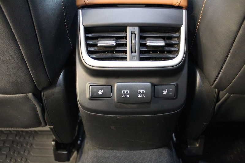 Subaru Outback 2.5i 4WD Touring Hnědá kůže - fotka 6 z 20