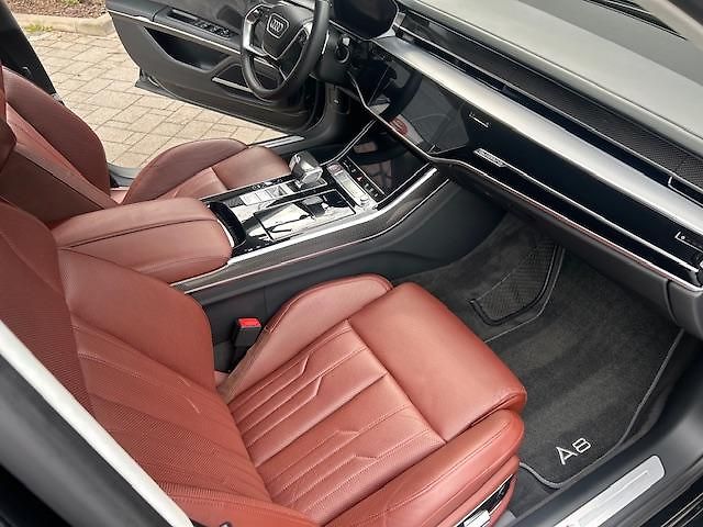 Audi S8 (2020) S8 4.0 TFSI quattro - fotka 15 z 31