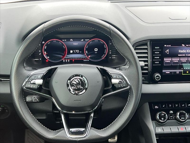 Škoda Karoq 1,5 TSi 110kW SPORTLINE - fotka 15 z 27