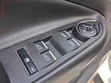 Ford Kuga (2019) 1.5 EB, 1.maj,ČR, Titanium - náhled 13