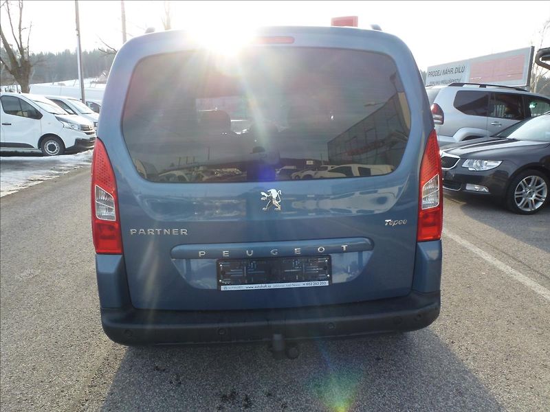 Peugeot Partner Tepee 1,6 TeePee HDI 92 k Active - fotka 9 z 44