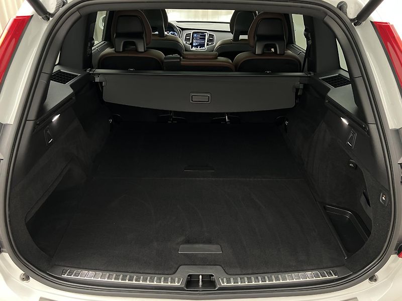 Volvo XC90 B5 AWD INSCRIPTION AUT - fotka 5 z 48