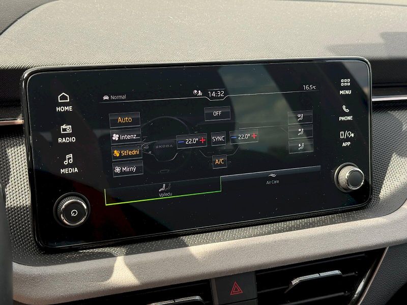 Škoda Kamiq (2025) 1.0 TSI 85 kW TopSelection - fotka 20 z 24