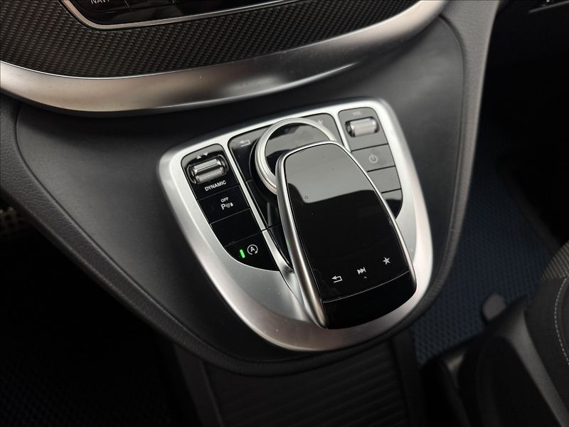 Mercedes-Benz Třídy V 2,1 K AMG LED KAMERA VÝHŘEV TZ - fotka 24 z 46