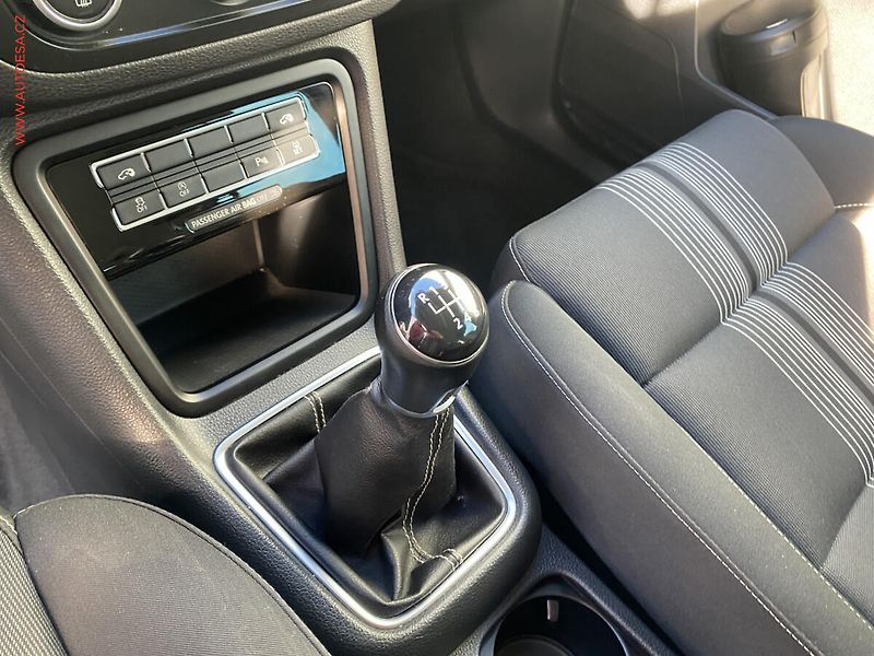 Volkswagen Sharan (2012) 2.0 TDi, Match, xenon - fotka 16 z 18