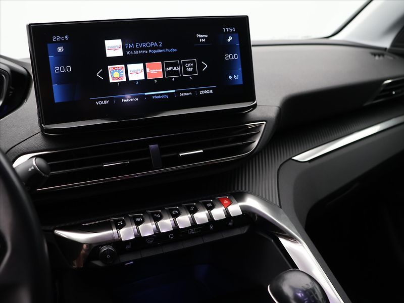 Peugeot 5008 1.2 PT 96kW Allure 7-Míst DPH - fotka 20 z 32