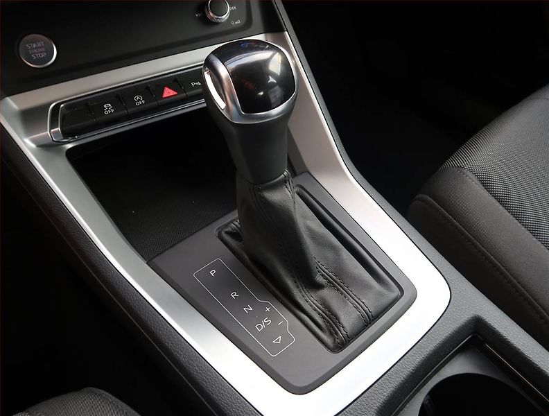 Audi Q3 (2019) 40 TFSI - fotka 13 z 25