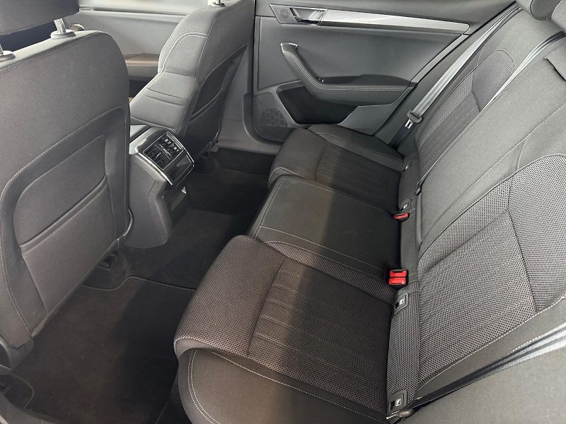 Škoda Superb (2022) STYLE 2.0TSI 206kW DSG 4x4 CZ - fotka 8 z 11