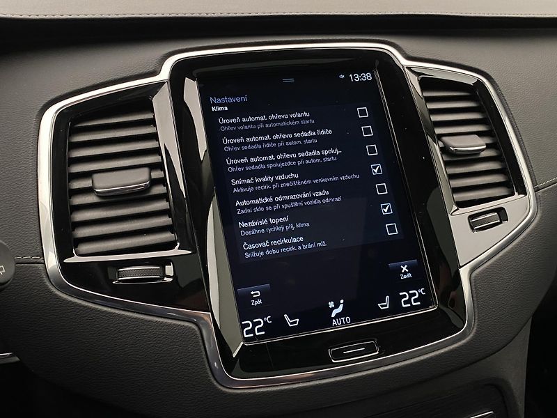 Volvo XC90 T8 AWD RECHARGE INSCRIPTION 7m - fotka 49 z 57
