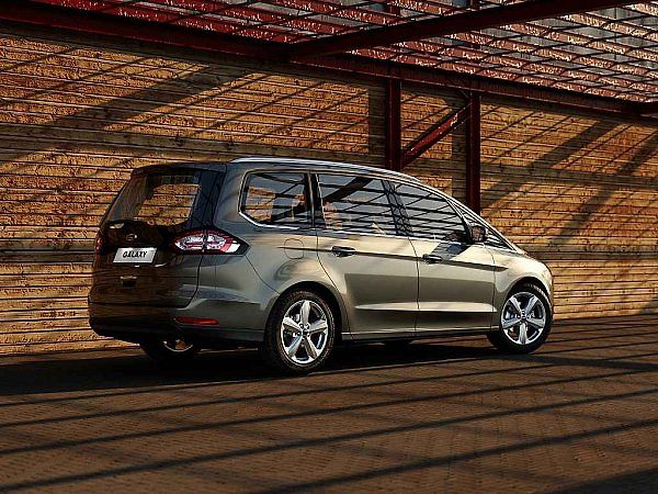 Ford Galaxy.
