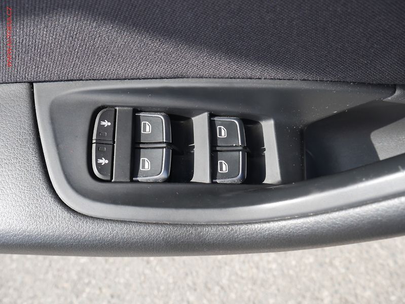 Audi A6 (2018) 3.0 TDi Quattro, AT, bixen - fotka 12 z 21