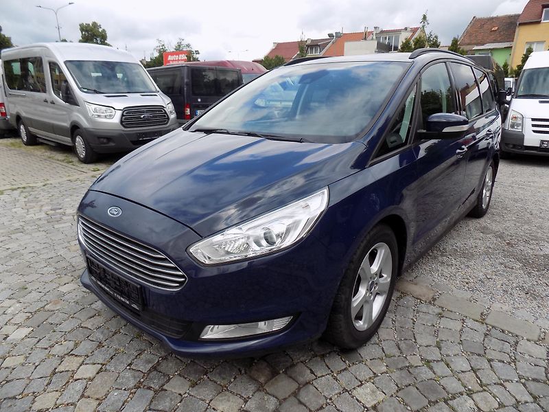 Ford Galaxy 2,0 TDCI 132 KW NAVI 7 MÍST - fotka 1 z 50