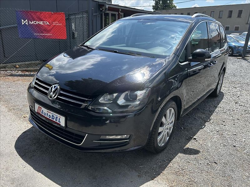 Volkswagen Sharan 2,0 TDi DSG 125kW  Xenon,Navi - fotografie inzerátu