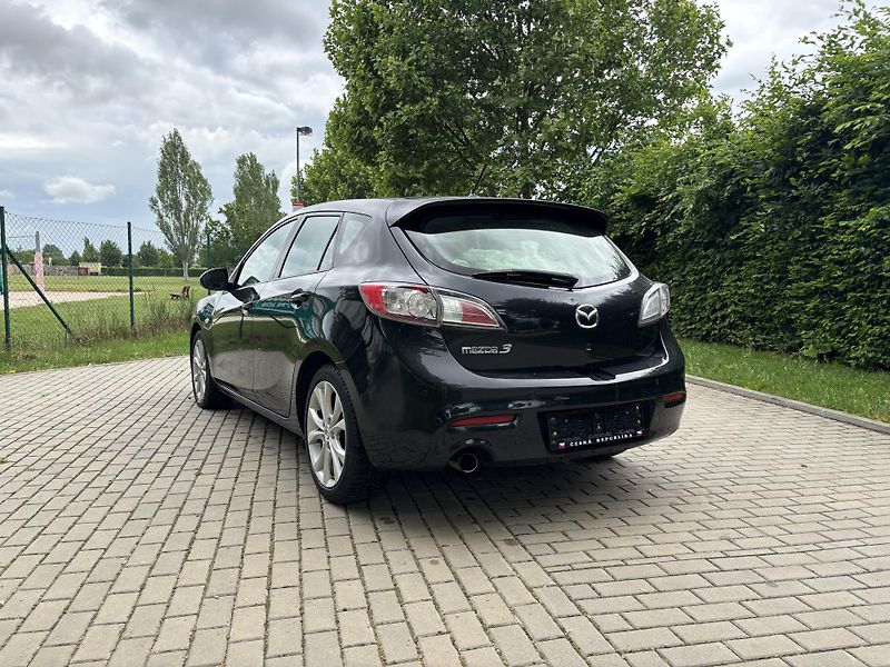 Mazda 3 1.6 90th Anniversary - fotka 7 z 29