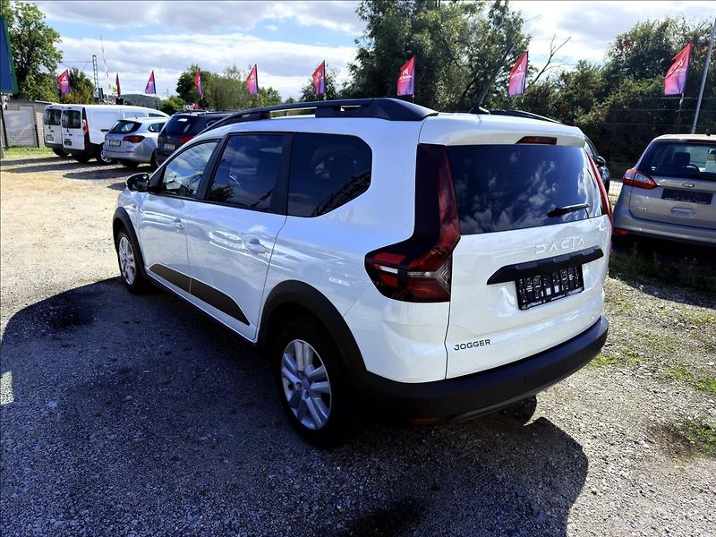 Dacia Jogger 1,0 TCe POŠKOZENÁ PŘEDNÍ ČÁST - fotka 7 z 35