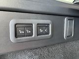 Land Rover Range Rover Velar D300 HSE R-Dynamic*HUD*Vzduch - náhled 39